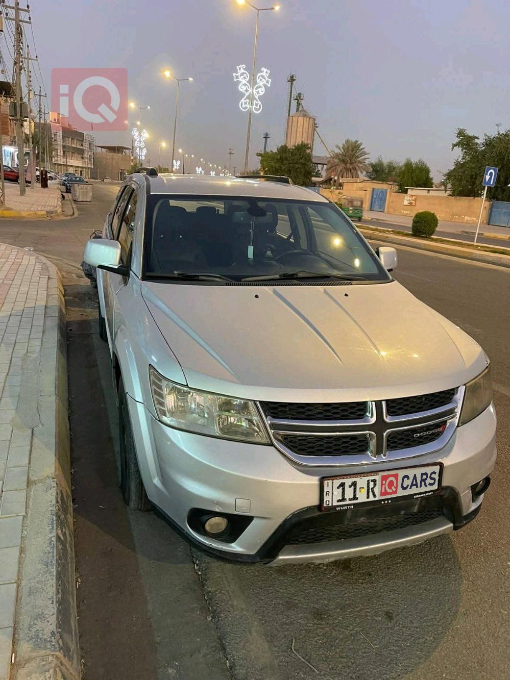 دودج جورني